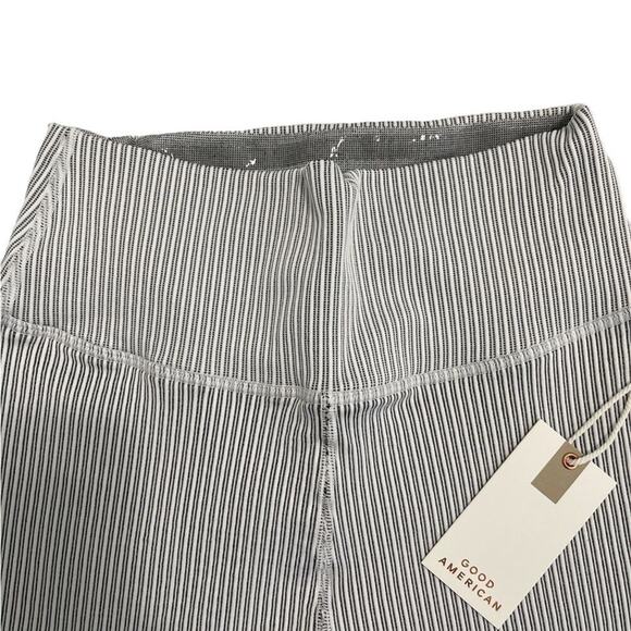 *NWT, Womens, Good American, Seamless Ribbed Leggings, White w/ Black, Sz 00/0 - Picture 4 of 8